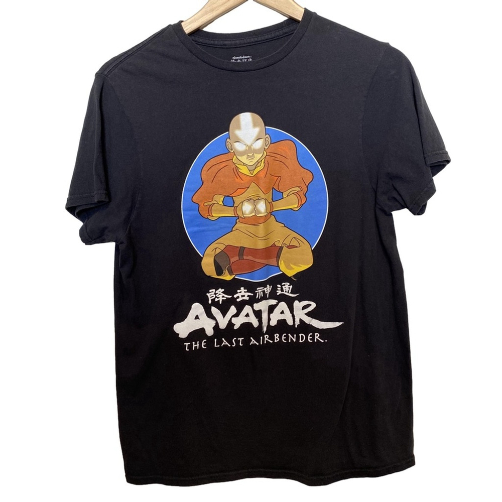 Avatar The Last Airbender Graphic Tee Men’s Size Medium
